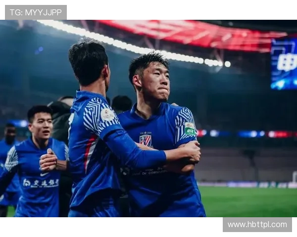 沪媒报道朱辰杰与马纳法随队前往云南备战 9月2日阿苏埃将出战世预赛